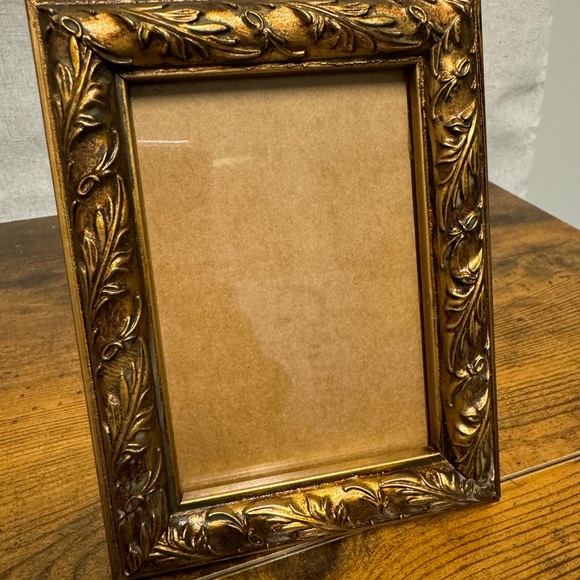 3.5 x 5 Frame - Picture 2 of 6